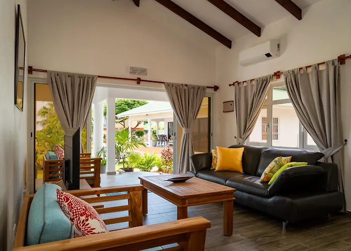 Au Cap Self Catering *