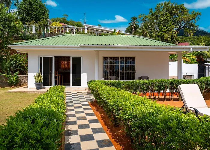 Au Cap Self Catering