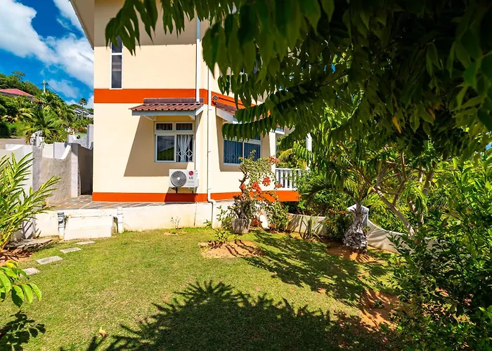 Au Cap Self Catering * Anse aux Pins