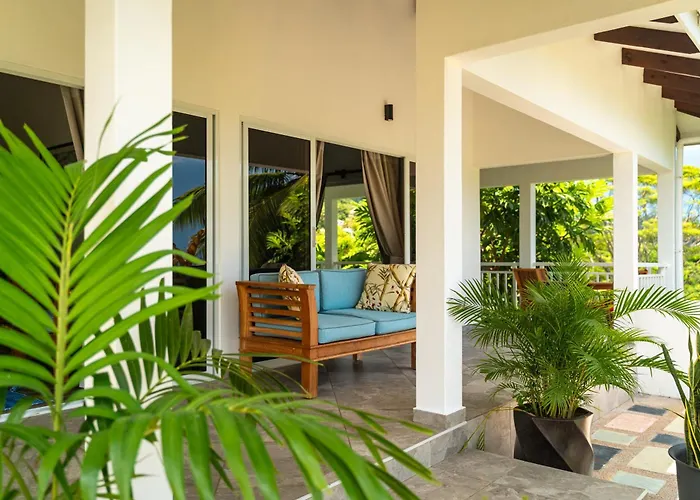 Au Cap Self Catering * Anse aux Pins