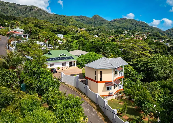 Au Cap Self Catering Apartmán Anse aux Pins